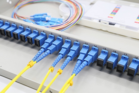 Hộp phối quang ODF 12FO nhựa ngoài (1)