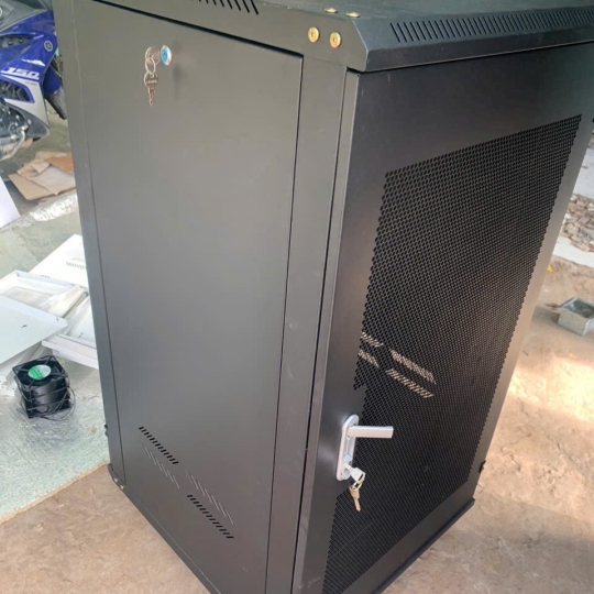  TỦ MẠNG 15U D500 TREO TƯỜNG